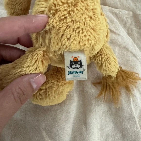Jellycat Bashful Lion Small 8" Plush Stuffed Animal - Picture 5 of 6
